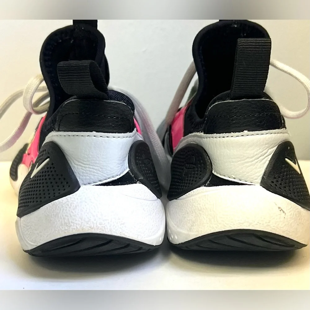 Nike‎ Kids Sneakers Black White Pink-Size:2.5Y
